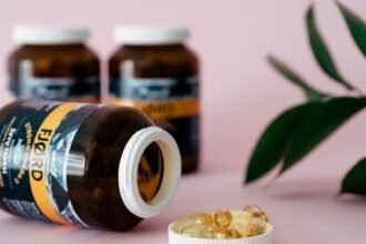 Bottles of magnesium glycinate and magnesium L-threonate supplements for sleep and cognitive testing